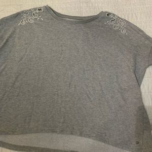 Relaxed cut out sweatshirt